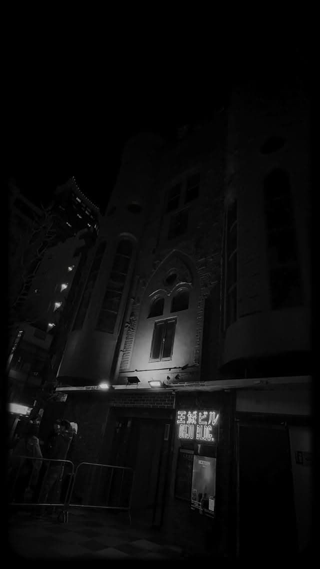 Experience a hard and shocking night
