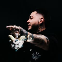 Kris R