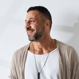Mario Bazouri