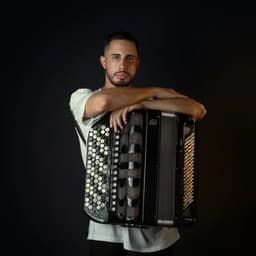 Enzo Lautaro