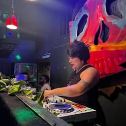 La Hechicera DJ (Isabel Calderon)