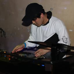 Yuichi Uchibayashi